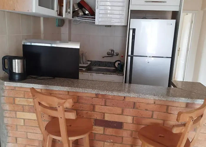 Sunny With Balcony & Pool Access Apartment *